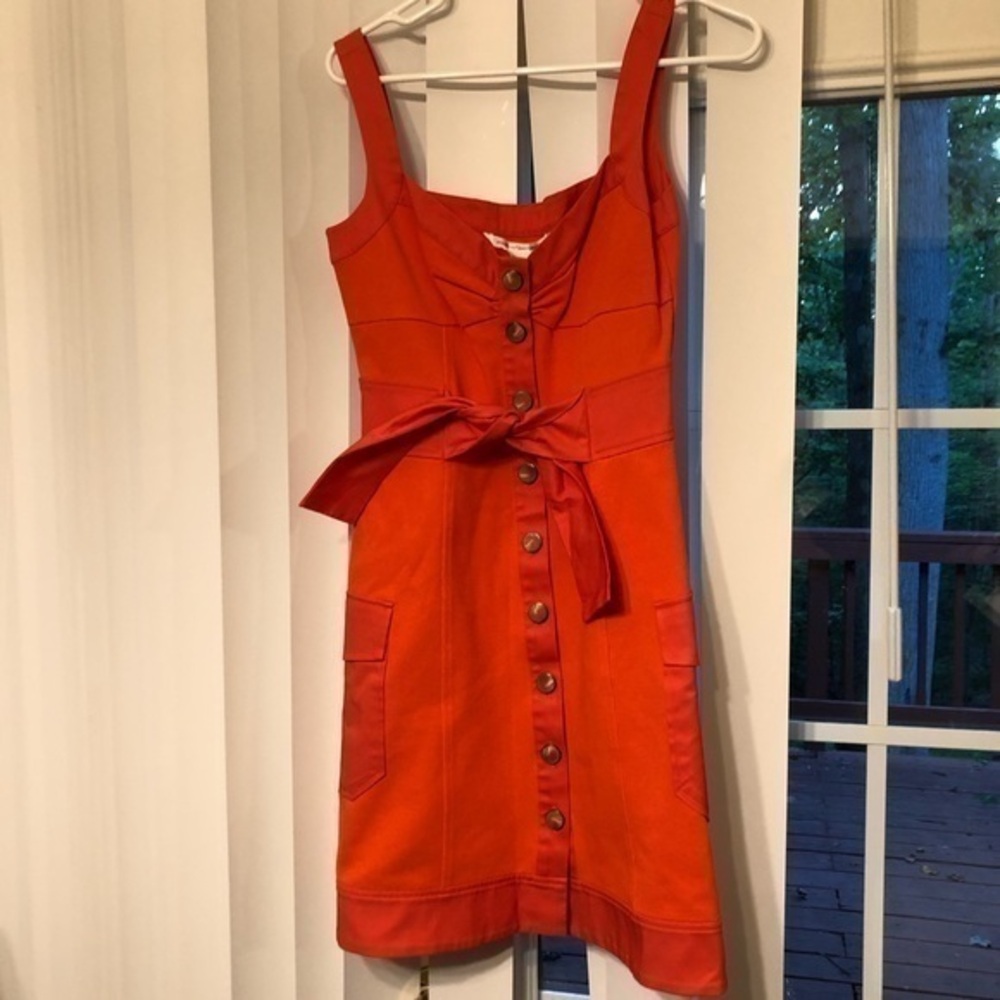👗 DIANE von FURSTENBERG 👗 sleeveless dress